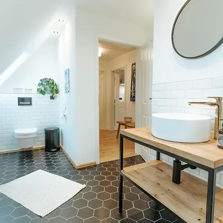 Wunderschoene Direkt Am Mit Whirlpool & Sauna נורדסטרנד