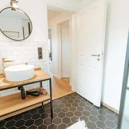 Wunderschoene Direkt Am Mit Whirlpool & Sauna * נורדסטרנד